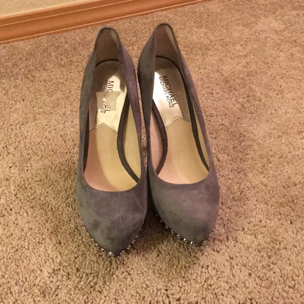 Michael Kors gray suede heels - Picture 2 of 8